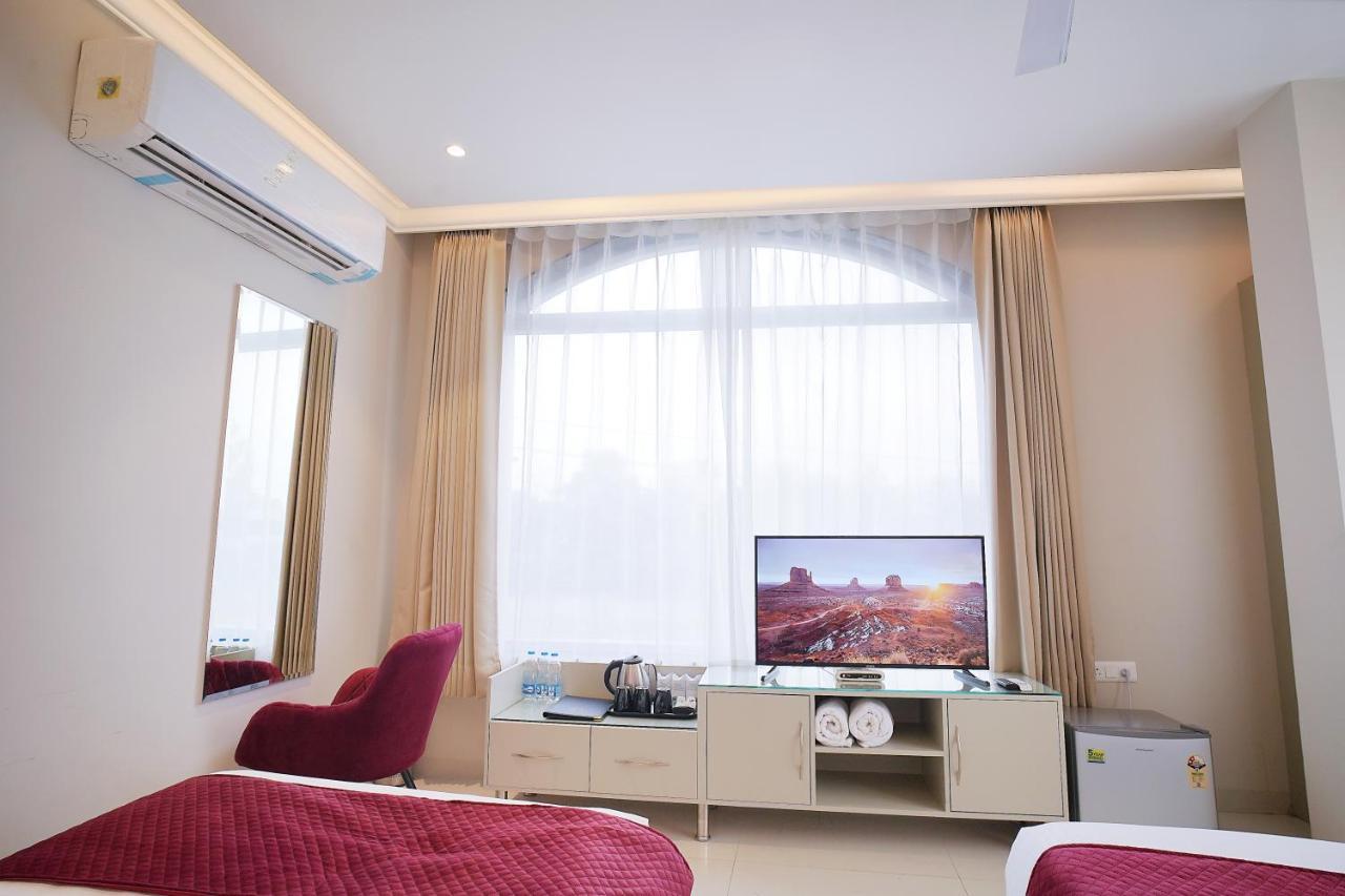 Hotel Green Land Heights Amritsar Ngoại thất bức ảnh